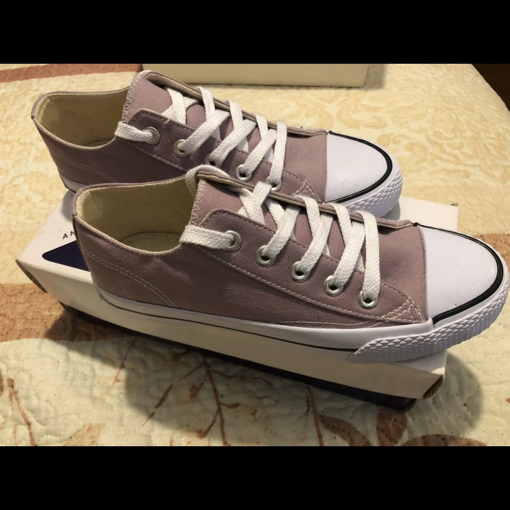 Low Rise sneakers
